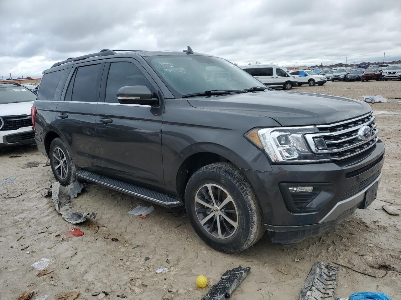 VIN 1FMJU1HT8JEA15181 2018 FORD EXPEDITION no.4