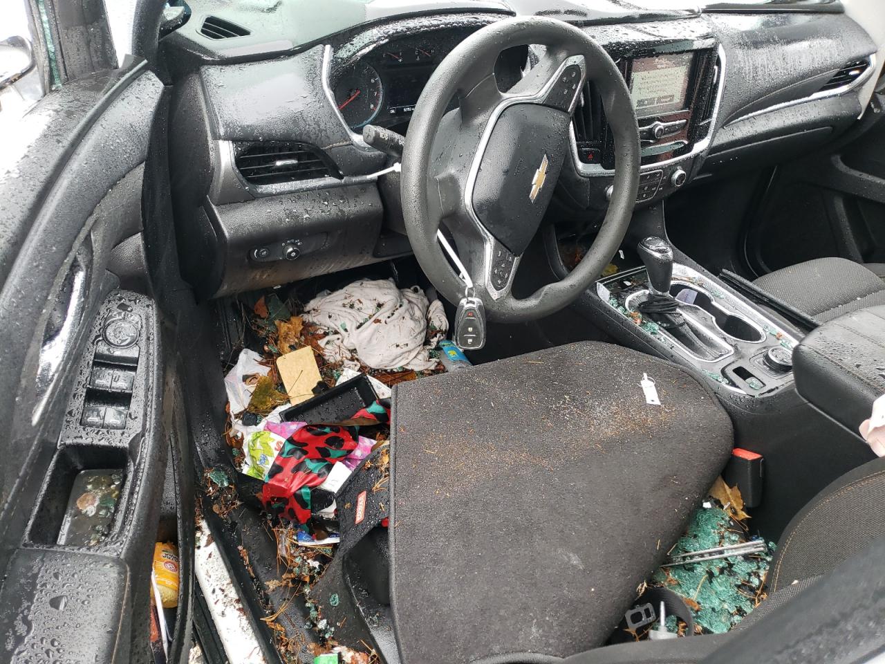 2019 Chevrolet Traverse Ls VIN: 1GNERFKW0KJ303039 Lot: 84596034