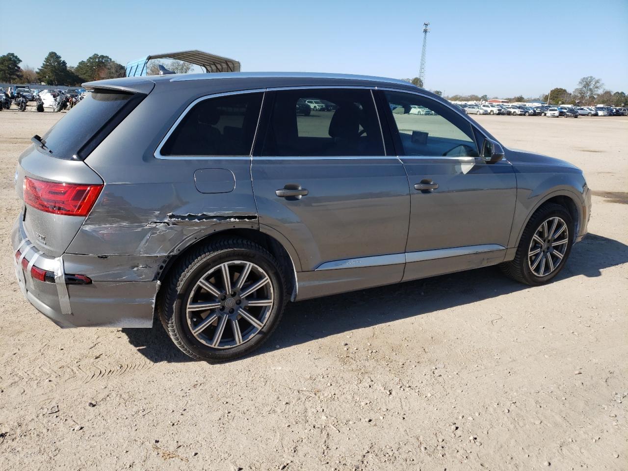 VIN WA1LAAF78HD041818 2017 AUDI Q7 no.3