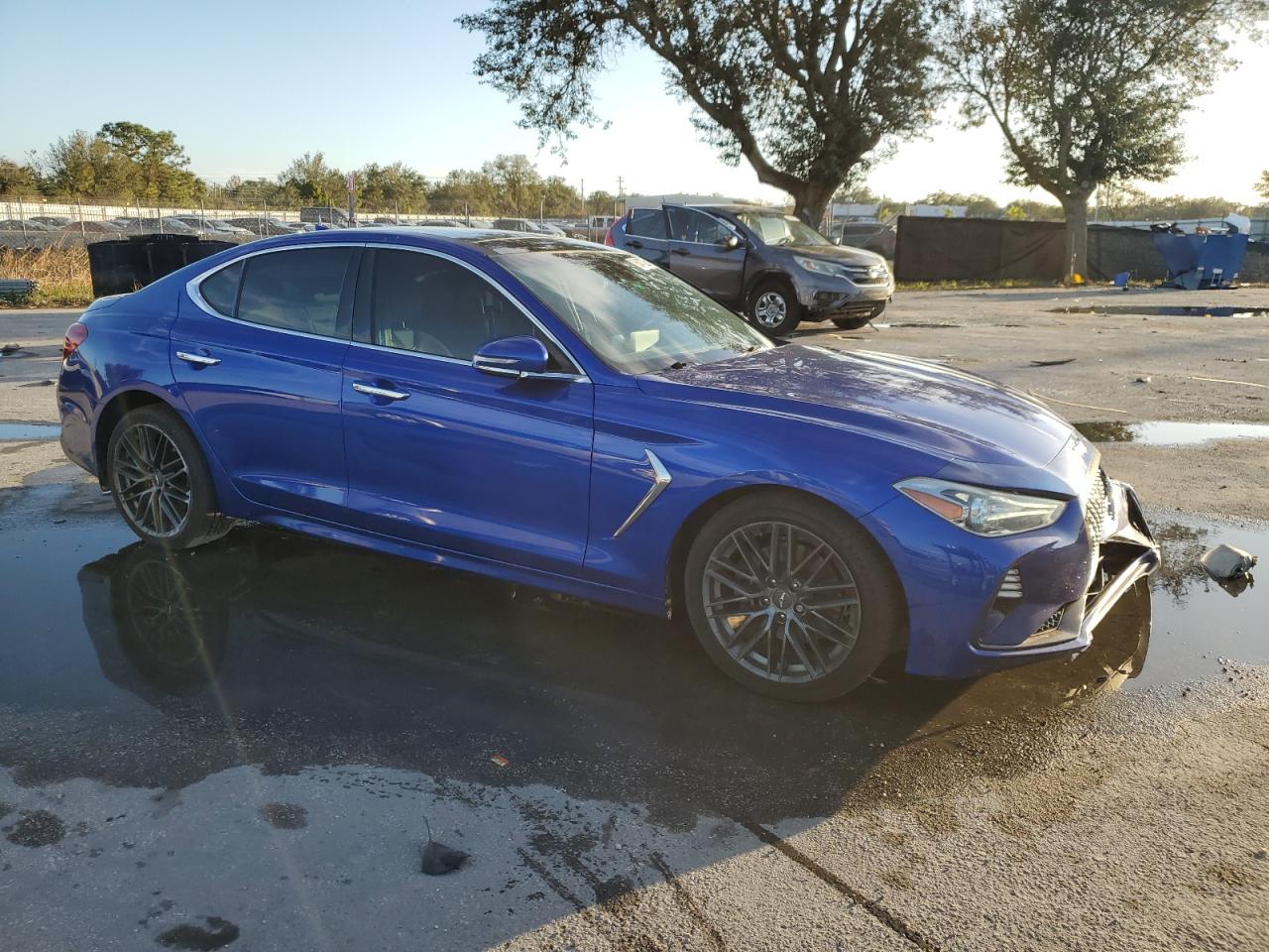 VIN KMTG34LA6KU035057 2019 GENESIS G70 no.4