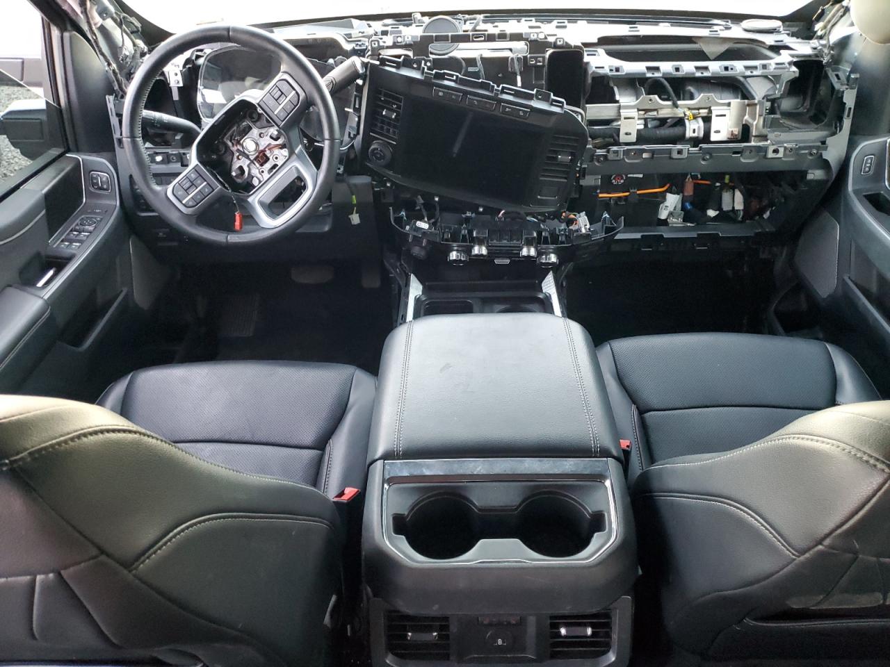 2023 Ford F250 - Image 8
