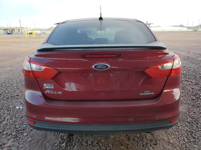  FORD FOCUS 2014 Czerwony