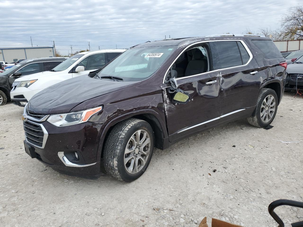2020 Chevrolet Traverse - Image 1