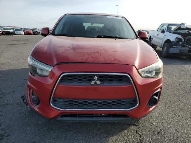  MITSUBISHI OUTLANDER 2015 Красный