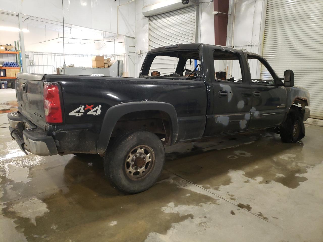 2006 Chevrolet Silverado - Image 3