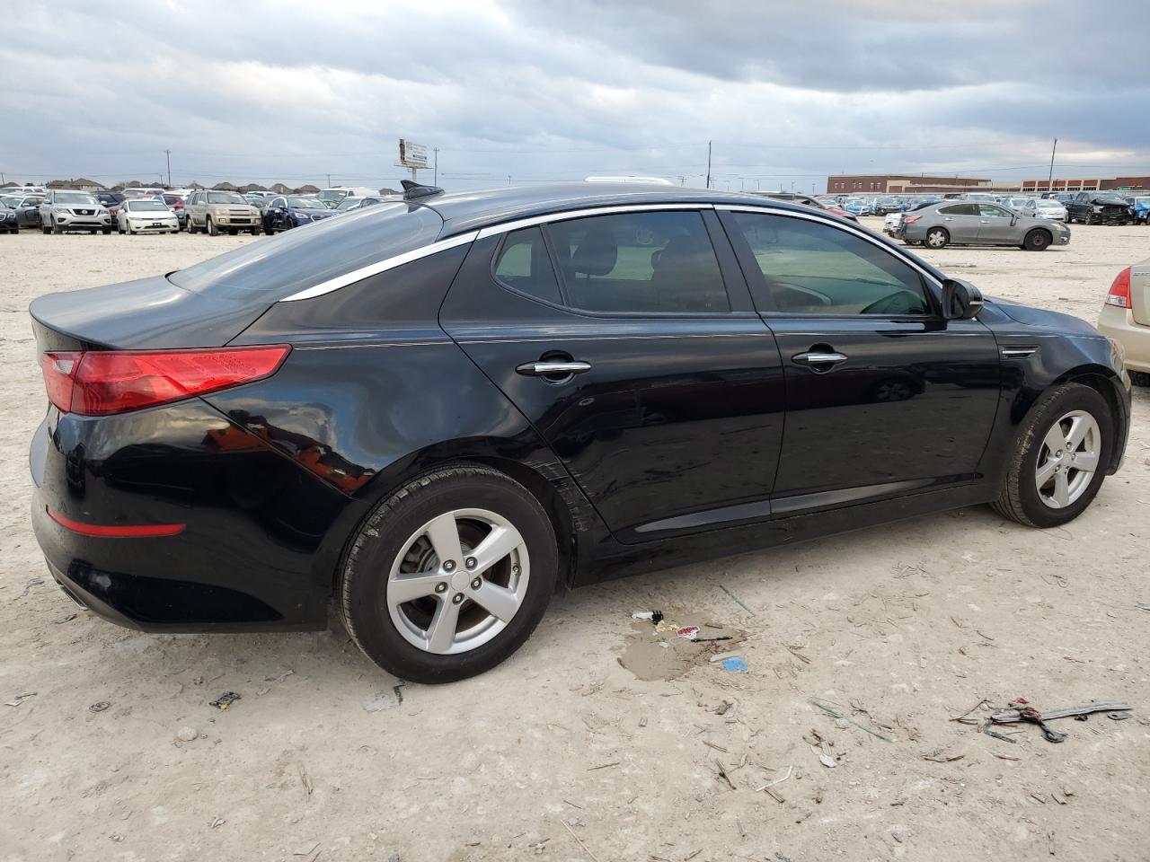 VIN 5XXGM4A72FG440007 2015 KIA OPTIMA no.3