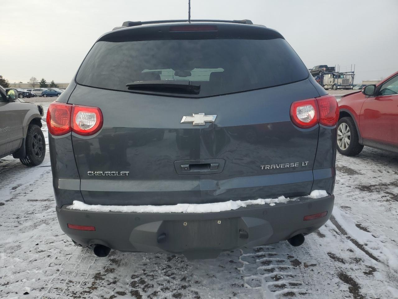 2009 Chevrolet Traverse - Image 6