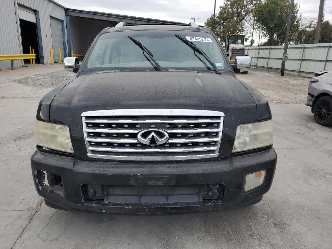 2010 Infiniti QX56 - Image 5
