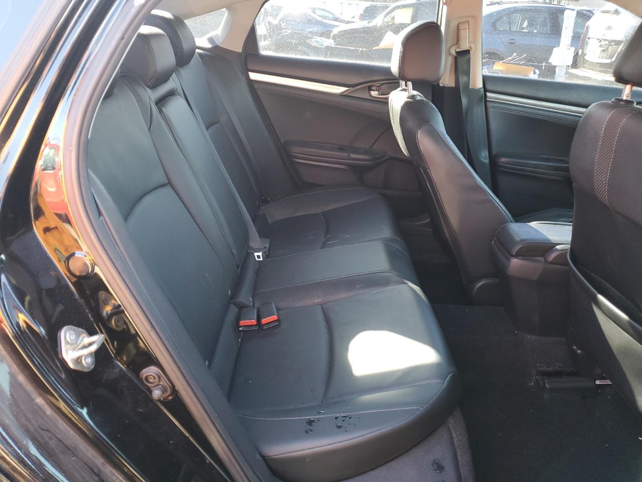 2019 Honda Civic - Image 10