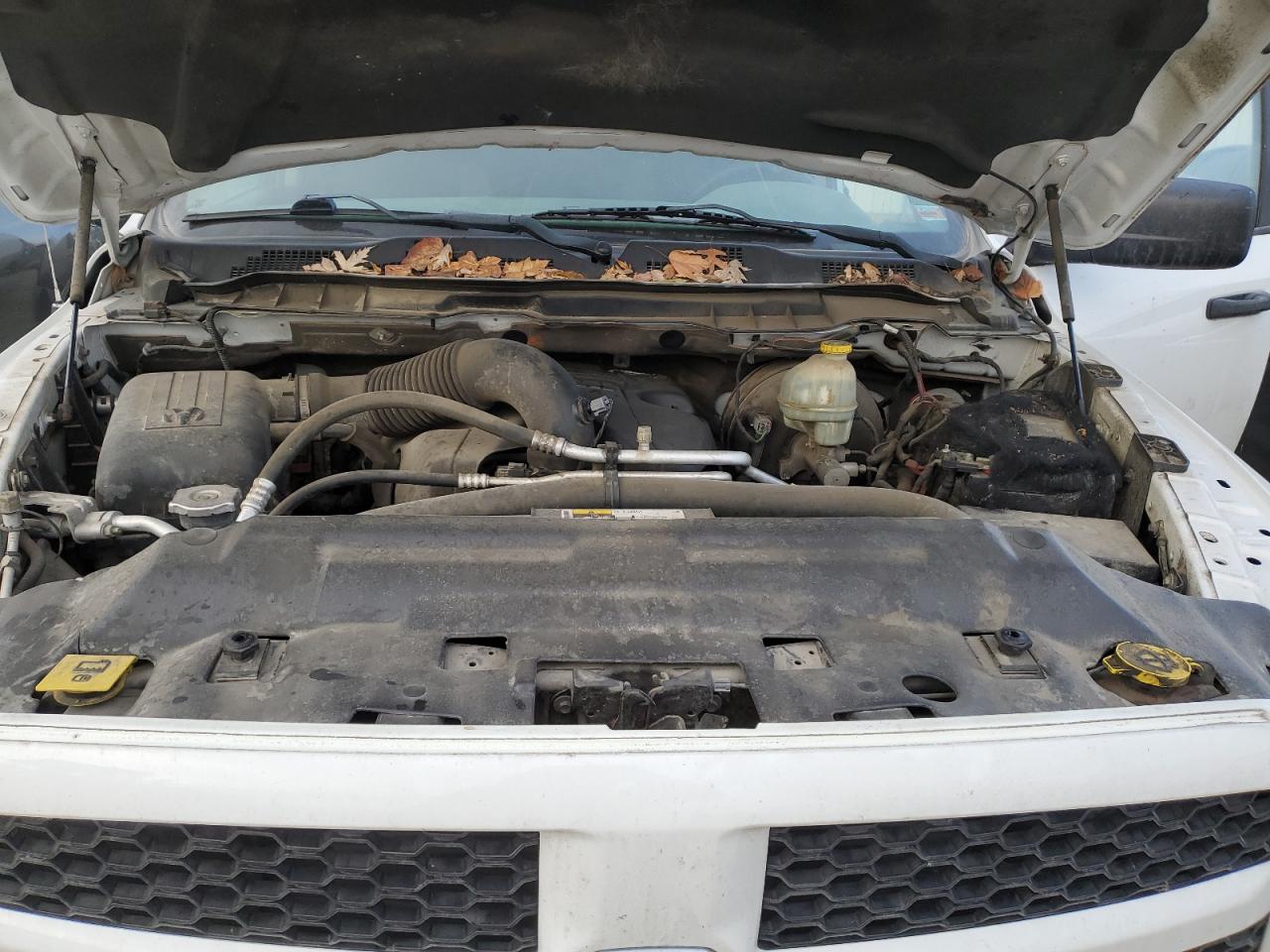 2015 RAM 1500 - Image 11