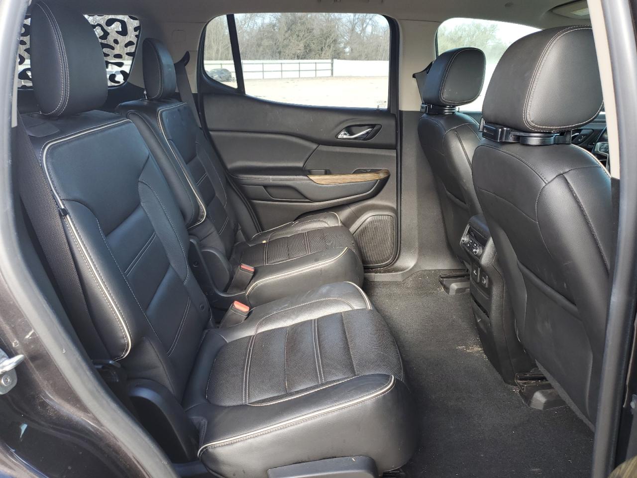 2019 GMC Acadia - Image 11