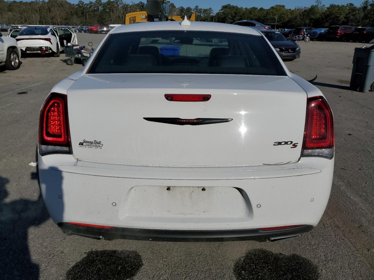2021 Chrysler 300 - Image 6