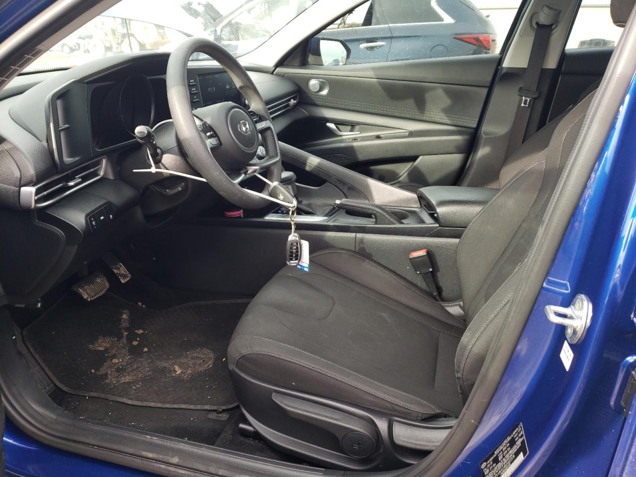 2021 Hyundai Elantra - Image 7