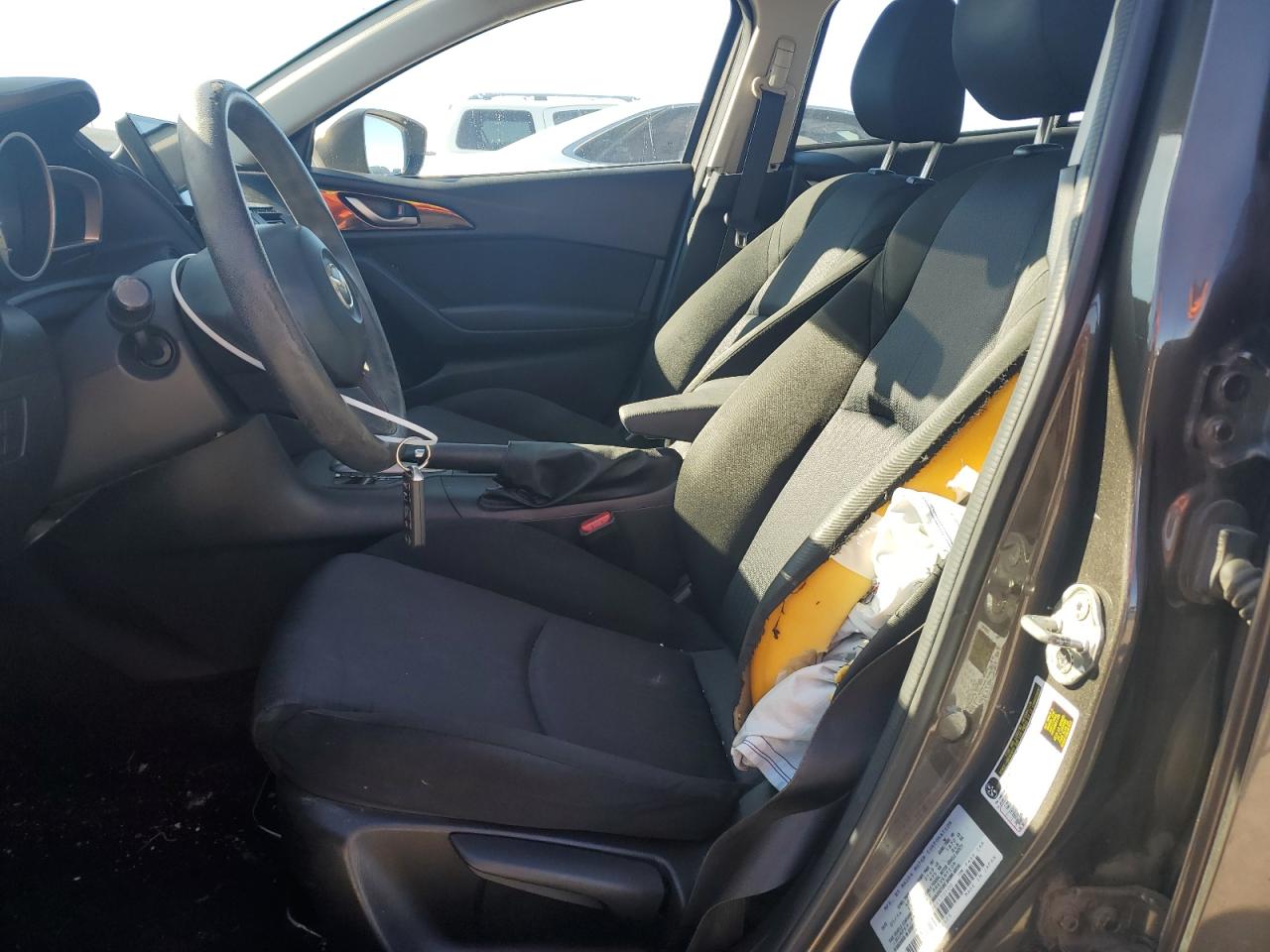 2014 Mazda 3 - Image 7