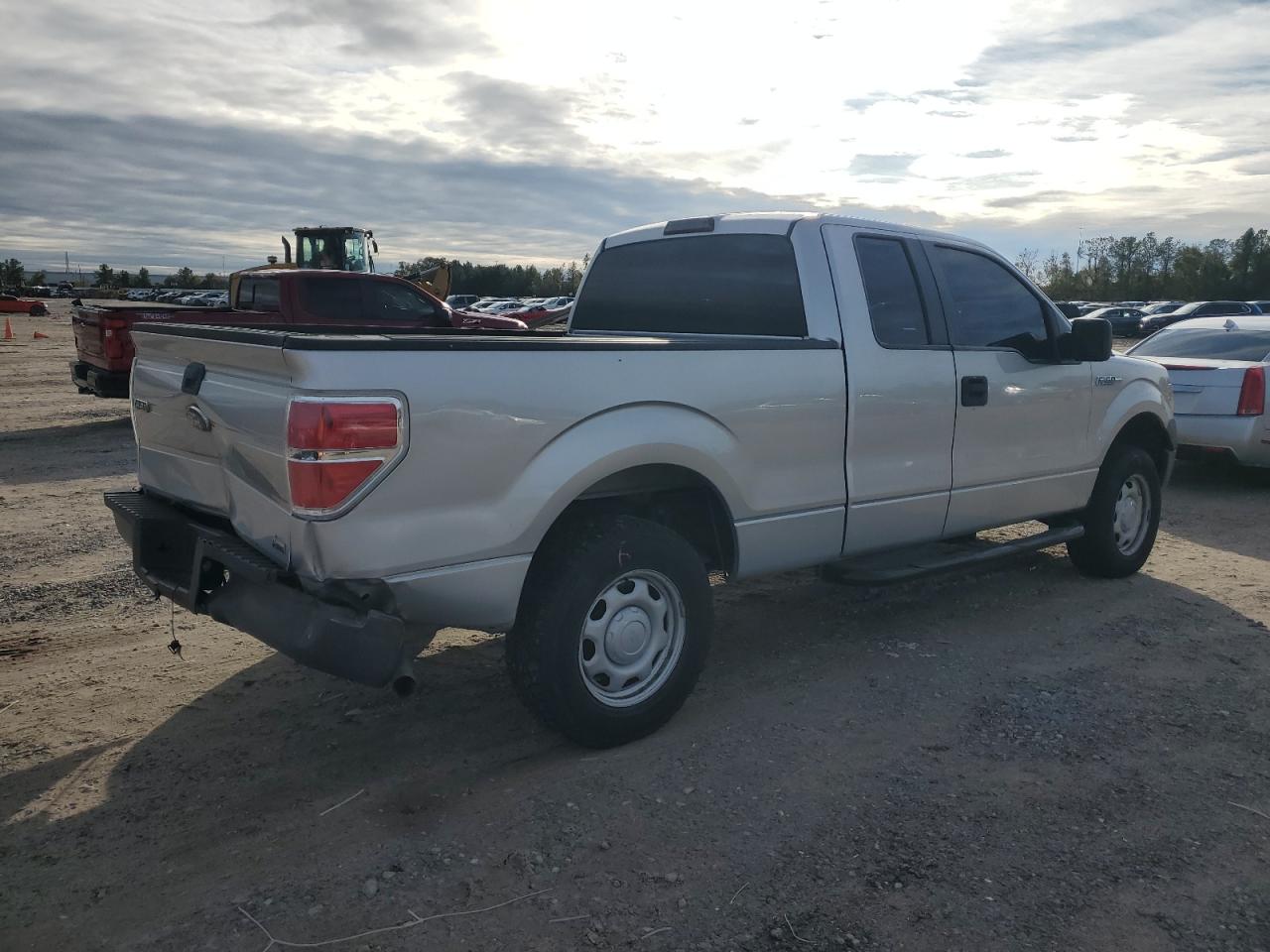 2010 Ford F-150 - Image 3