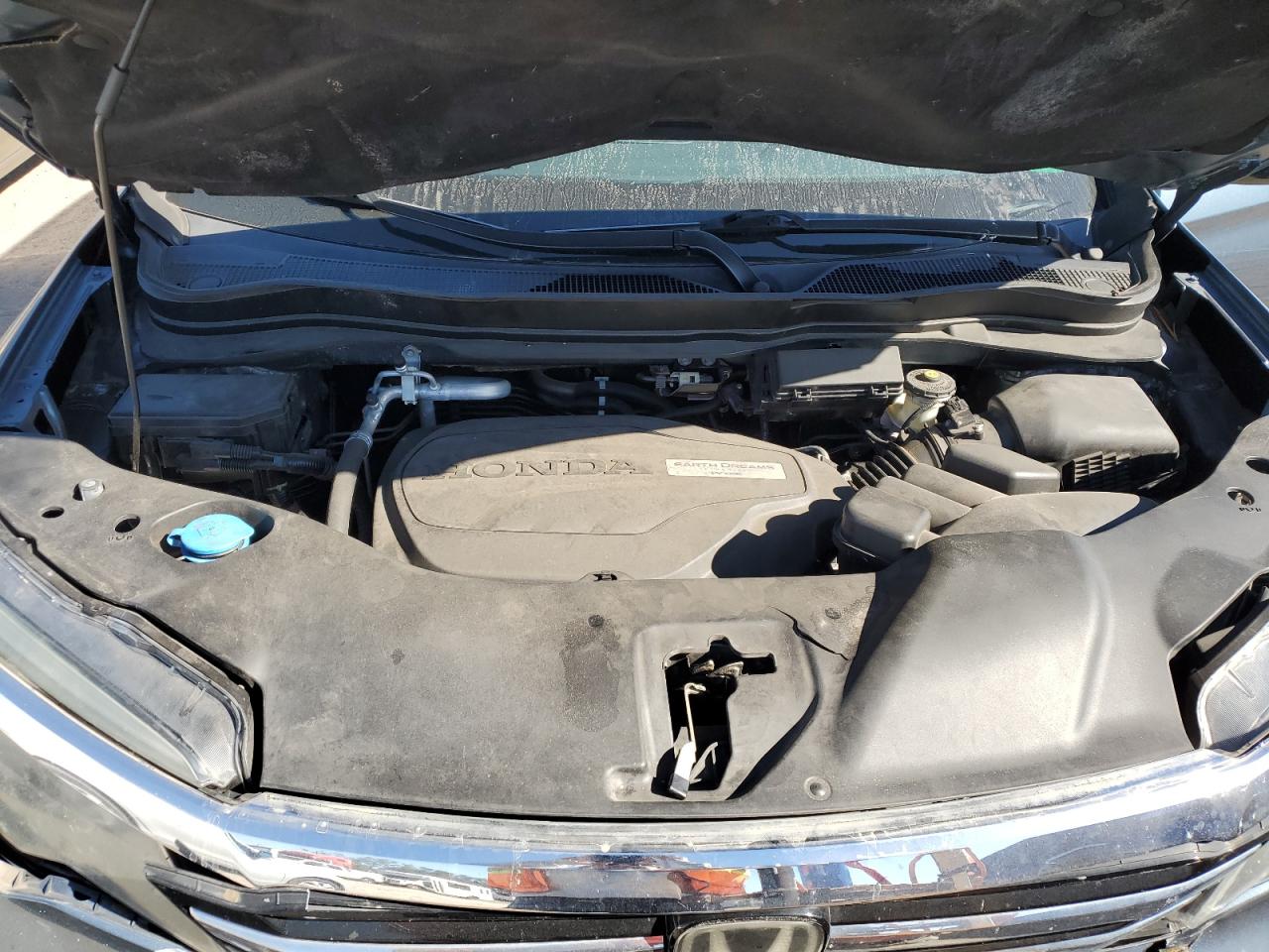 2017 Honda Pilot - Image 13