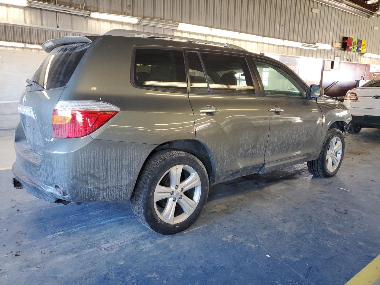 2010 Toyota Highlander - Image 3