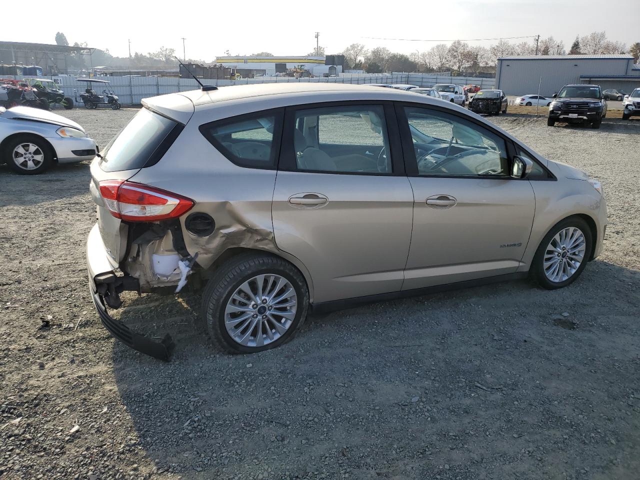 VIN 1FADP5AU3HL113243 2017 FORD CMAX no.3