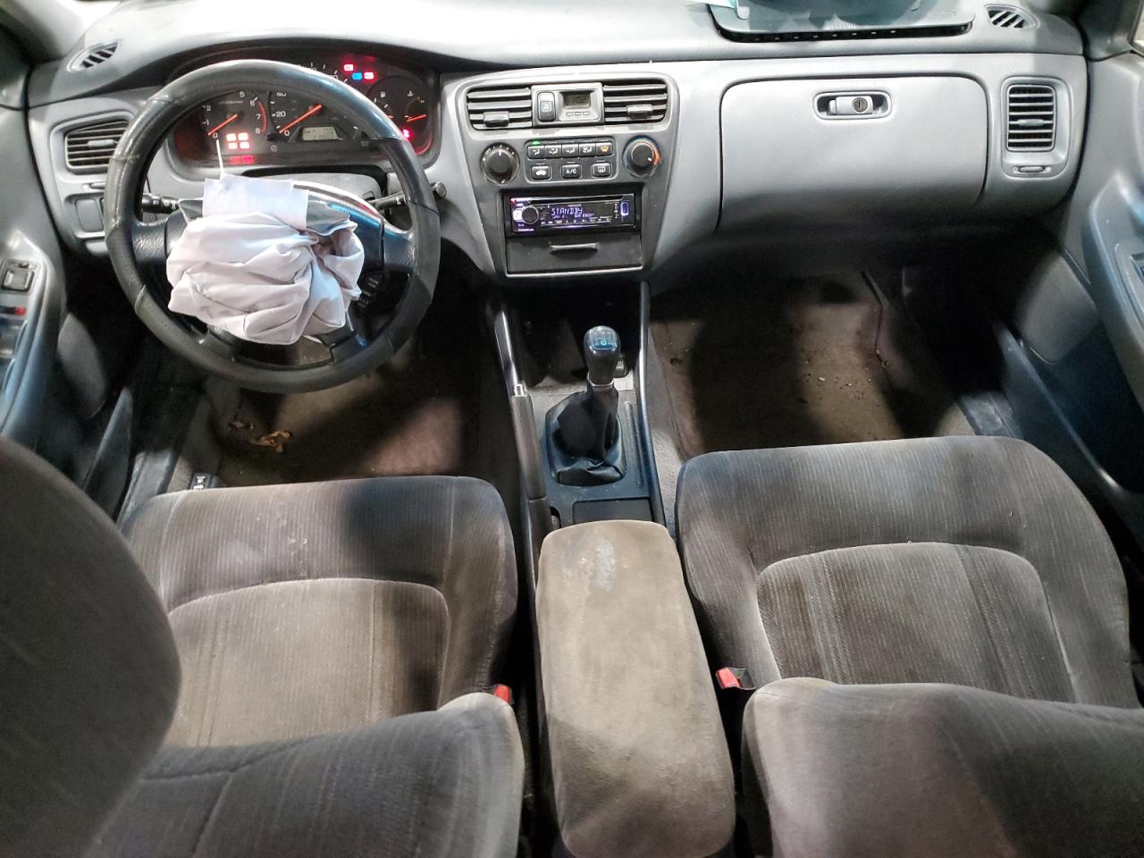 2000 Honda Accord Lx VIN: 1HGCG6551YA103726 Lot: 84648204