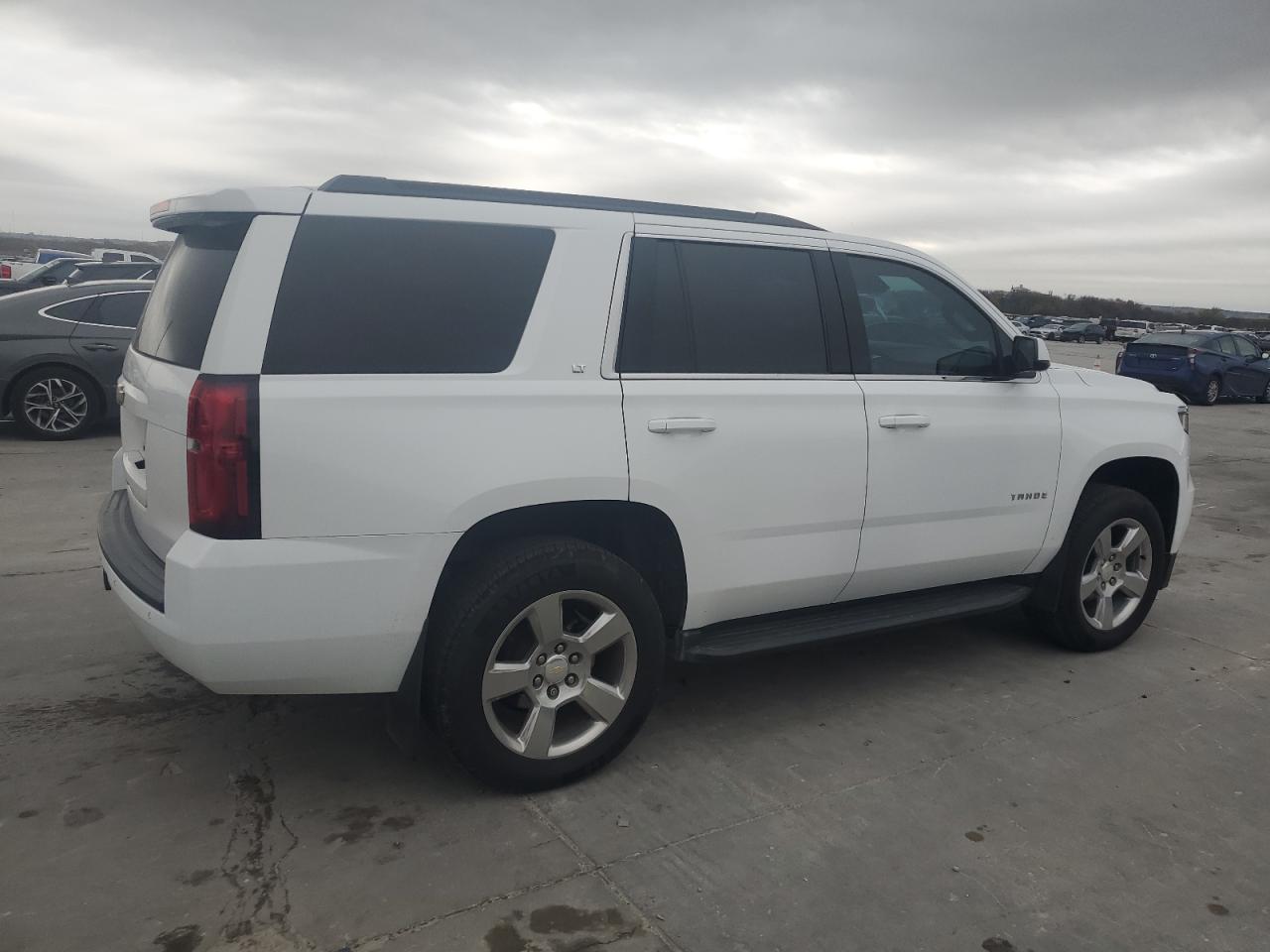 2017 Chevrolet Tahoe - Image 3