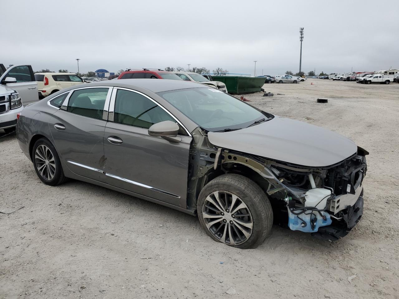 VIN 1G4ZP5SS7JU140101 2018 BUICK LACROSSE no.4