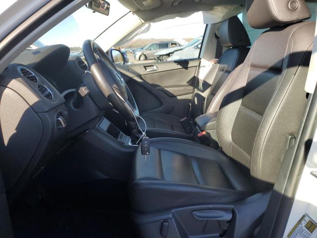  VOLKSWAGEN TIGUAN 2013 Белый