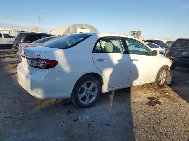 Седаны TOYOTA COROLLA 2012 Белы