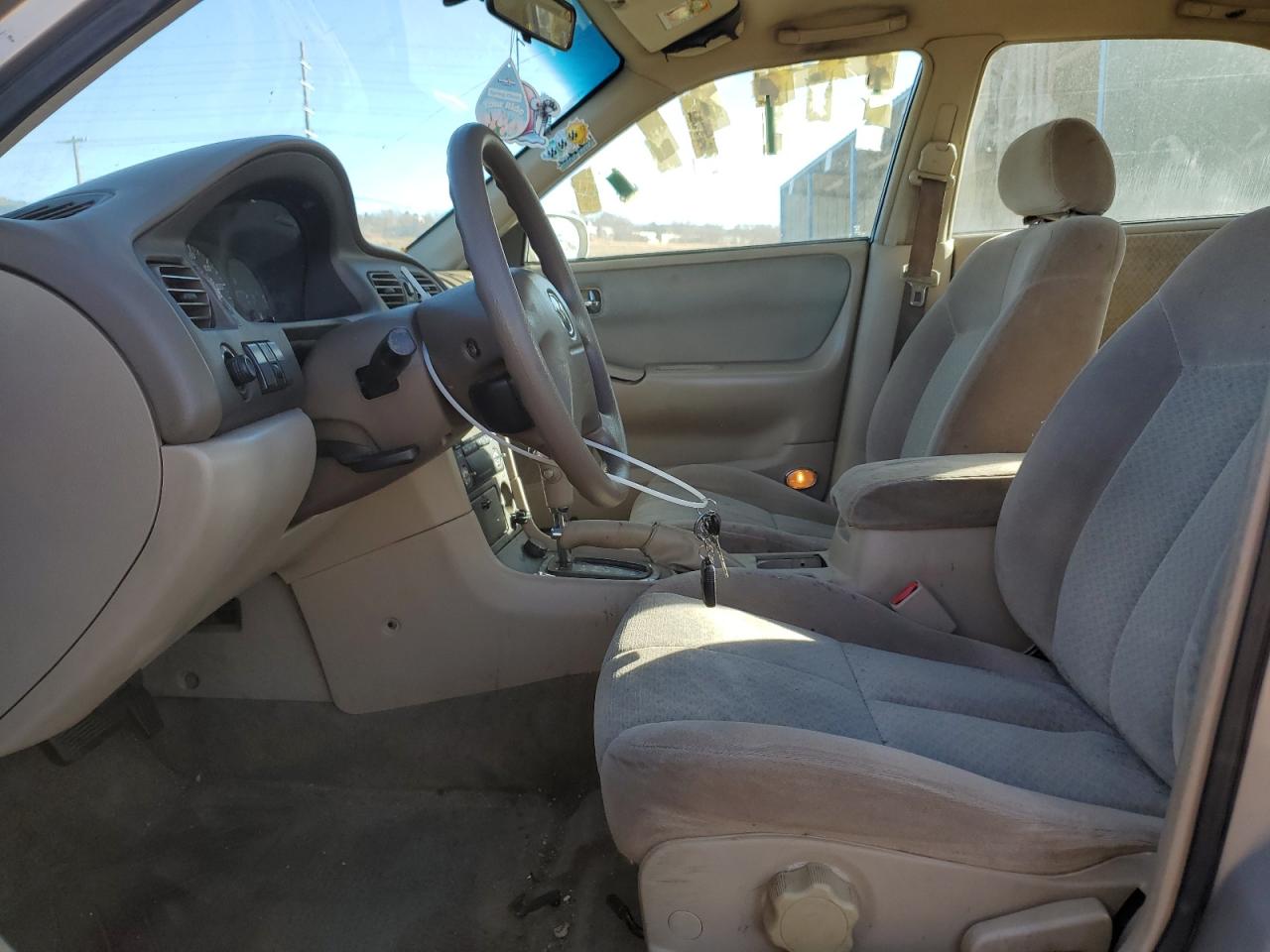 2002 Mazda 626 Lx VIN: 1YVGF22C125279863 Lot: 87103664