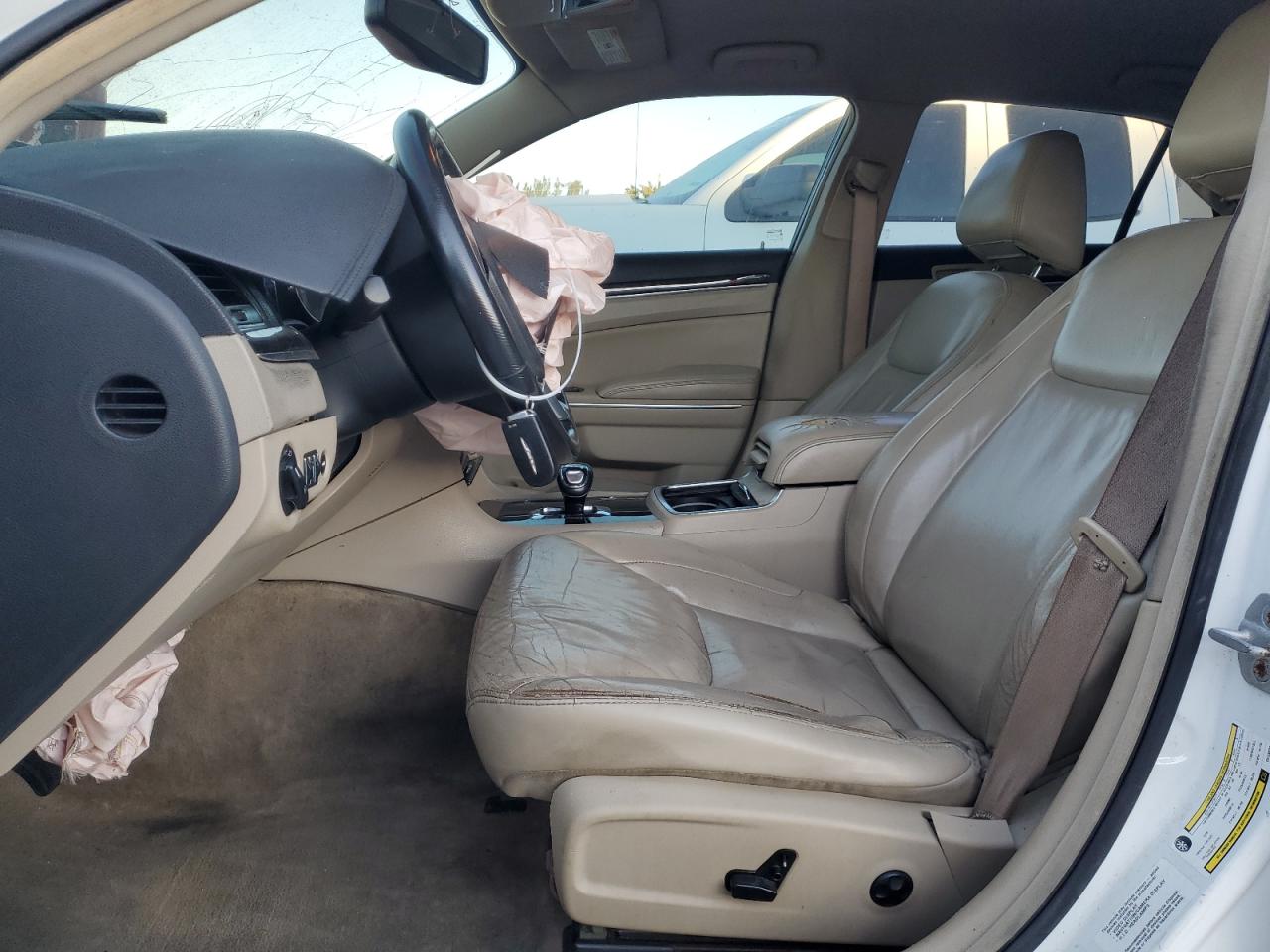 2012 Chrysler 300 - Image 7