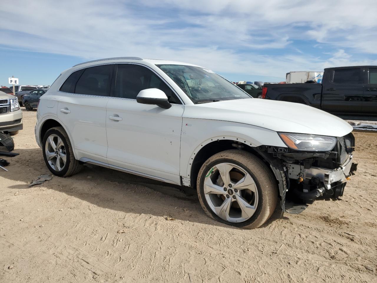 2023 Audi Q5 - Image 4