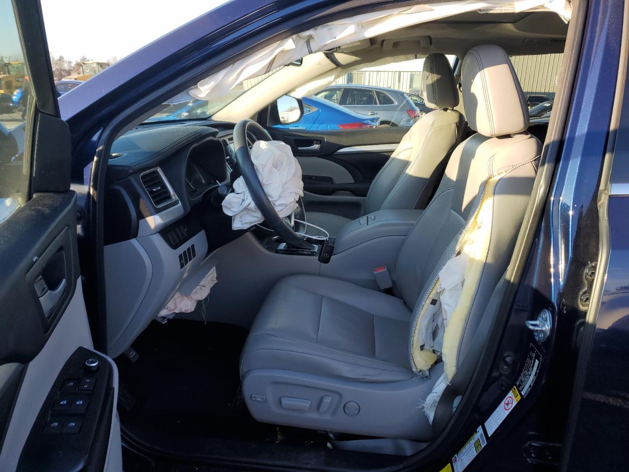 2016 Toyota Highlander Xle VIN: 5TDJKRFH7GS235714 Lot: 84437654