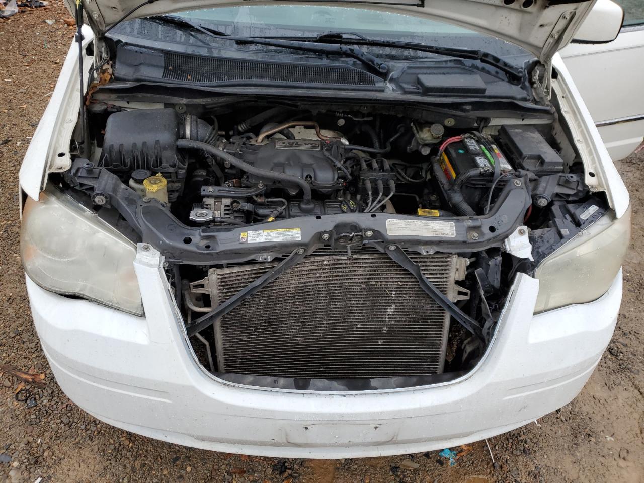 2010 Chrysler Town & Country Touring VIN: 2A4RR5D14AR267169 Lot: 84953024