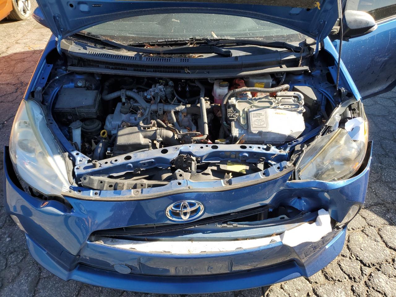 2014 Toyota Prius C VIN: JTDKDTB31E1571343 Lot: 83376994