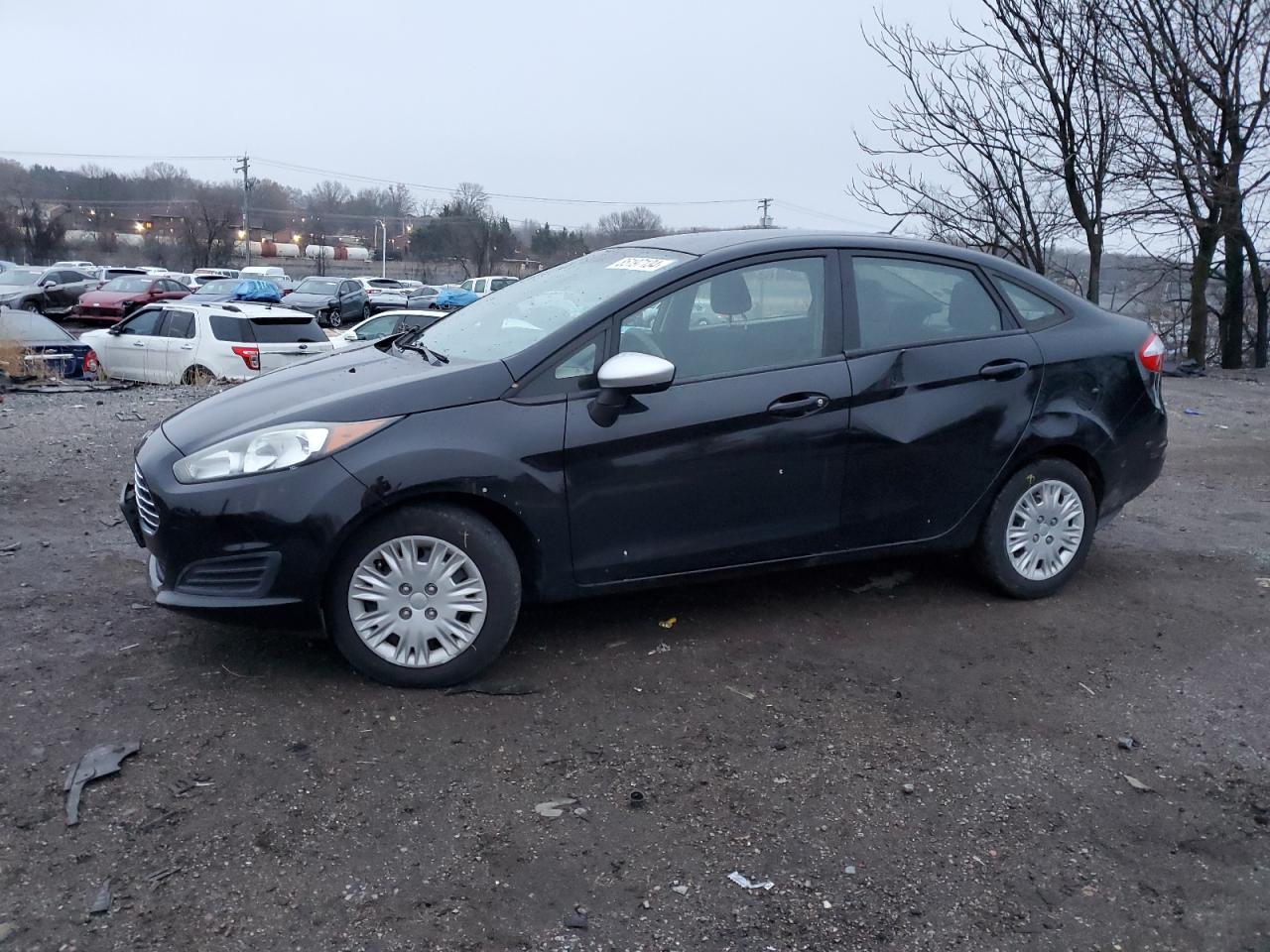 VIN 3FADP4AJ2GM164438 2016 FORD FIESTA no.1