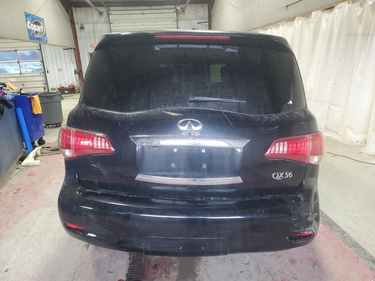2011 Infiniti QX56 - Image 6