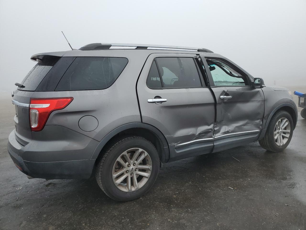 VIN 1FM5K7D87EGB37570 2014 FORD EXPLORER no.3