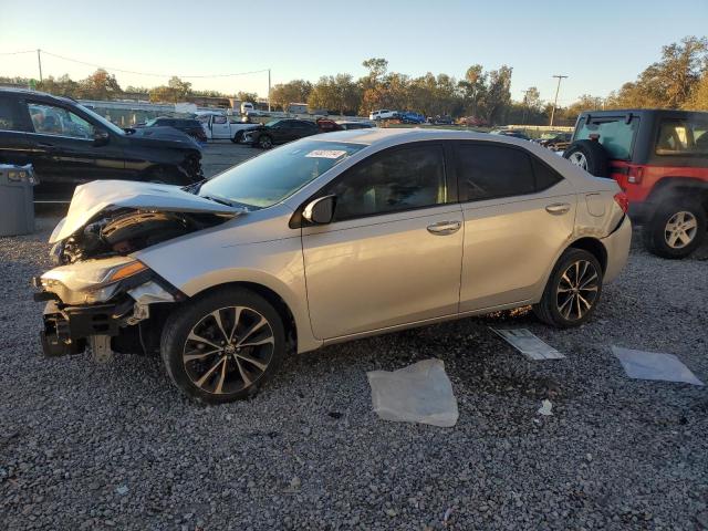  TOYOTA COROLLA 2017 Srebrny