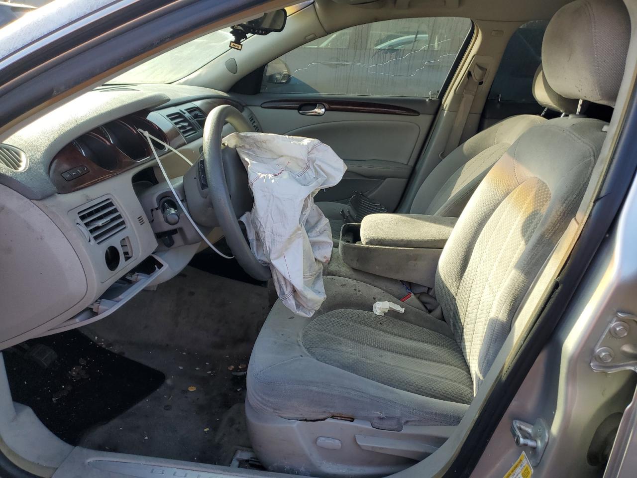 2006 Buick Lucerne - Image 7