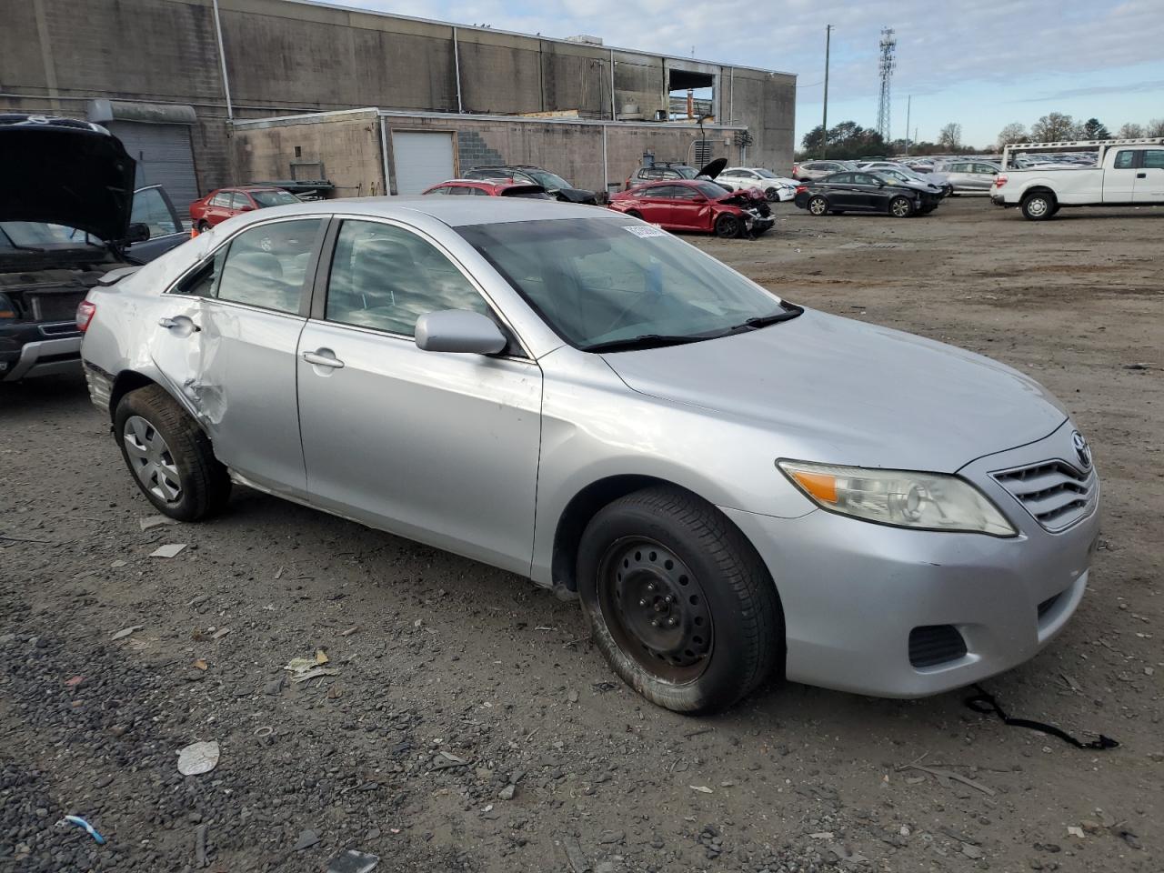 2010 Toyota Camry - Image 4