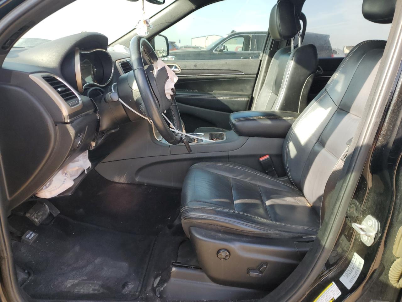 2017 Jeep Grand Cherokee - Image 7