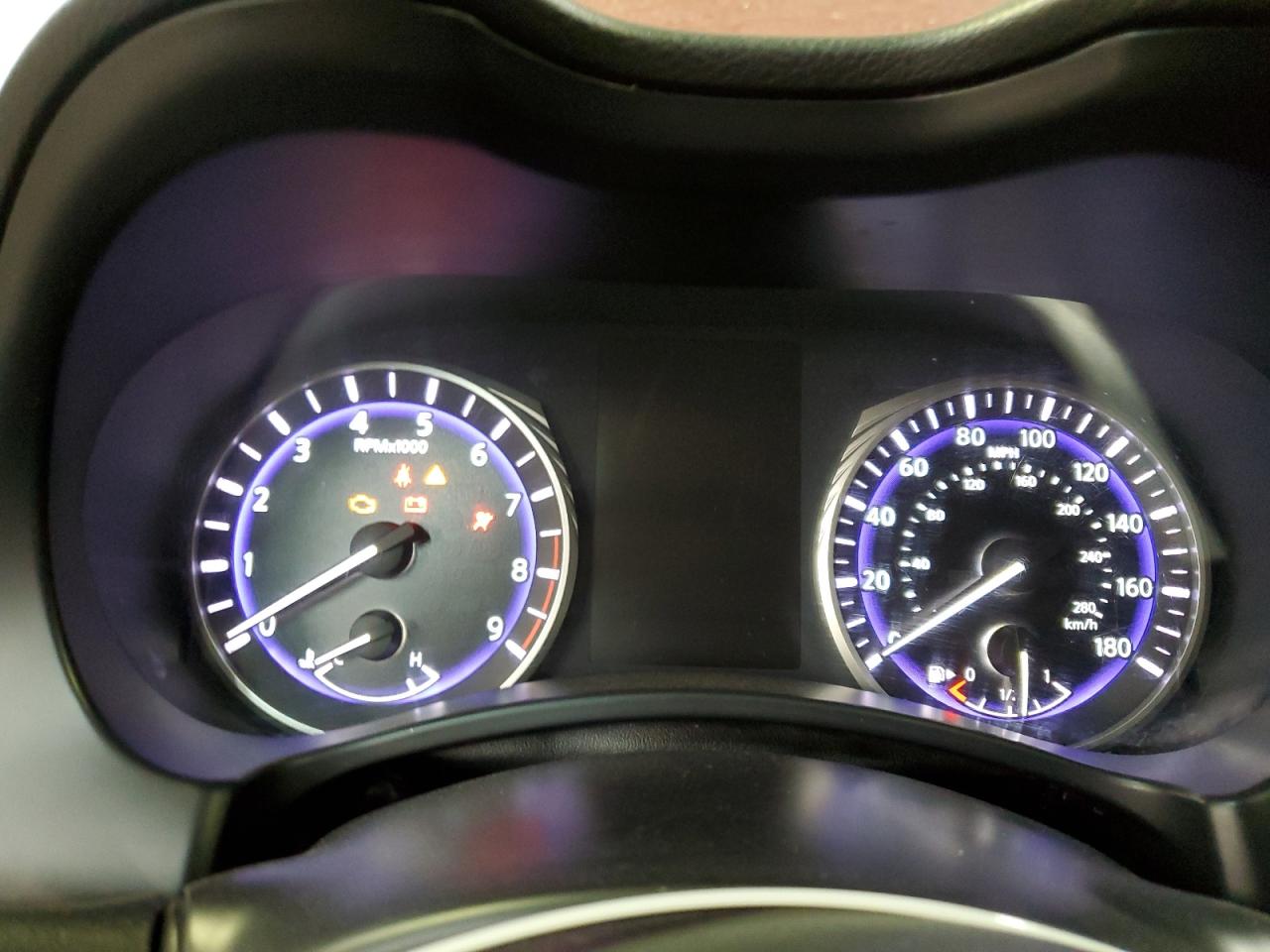 2014 Infiniti Q50 - Image 9