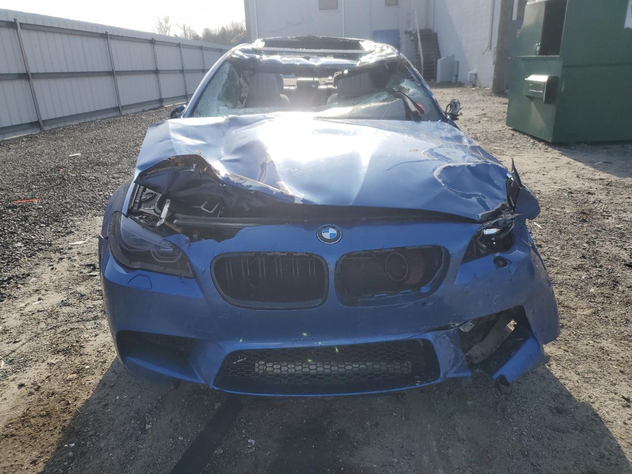 VIN WBSFV9C5XFD594243 2015 BMW M5 no.5