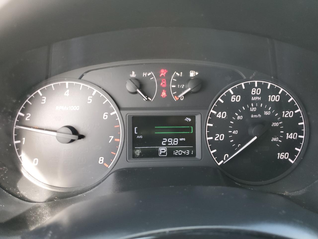2015 Nissan Sentra - Image 9