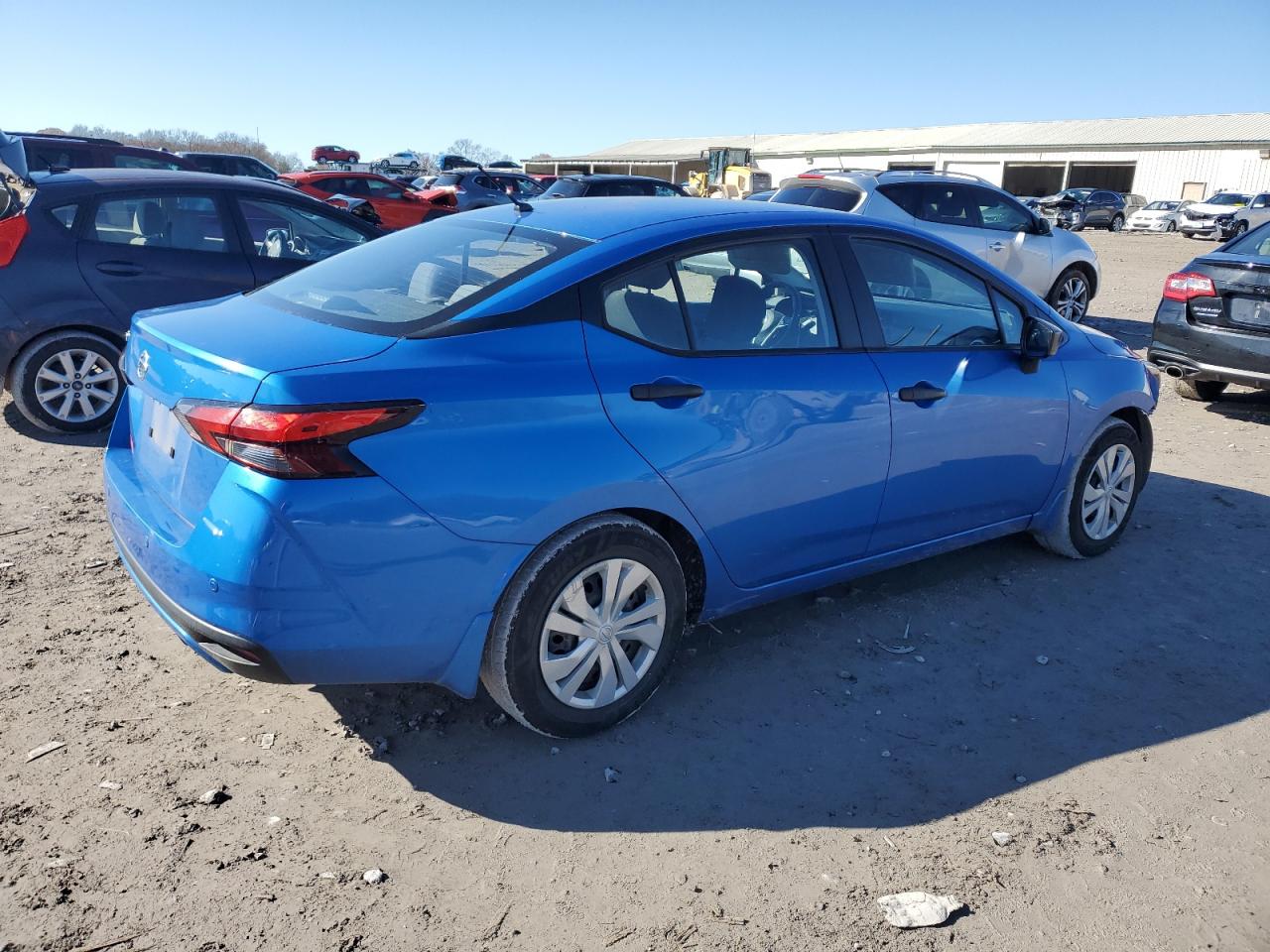 2020 Nissan Versa - Image 3