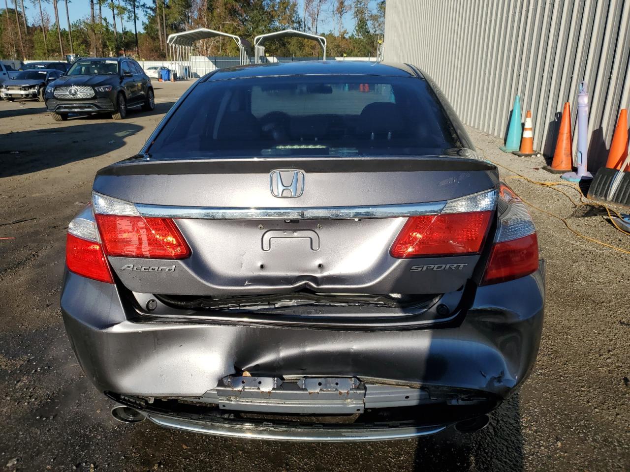2014 Honda Accord - Image 6