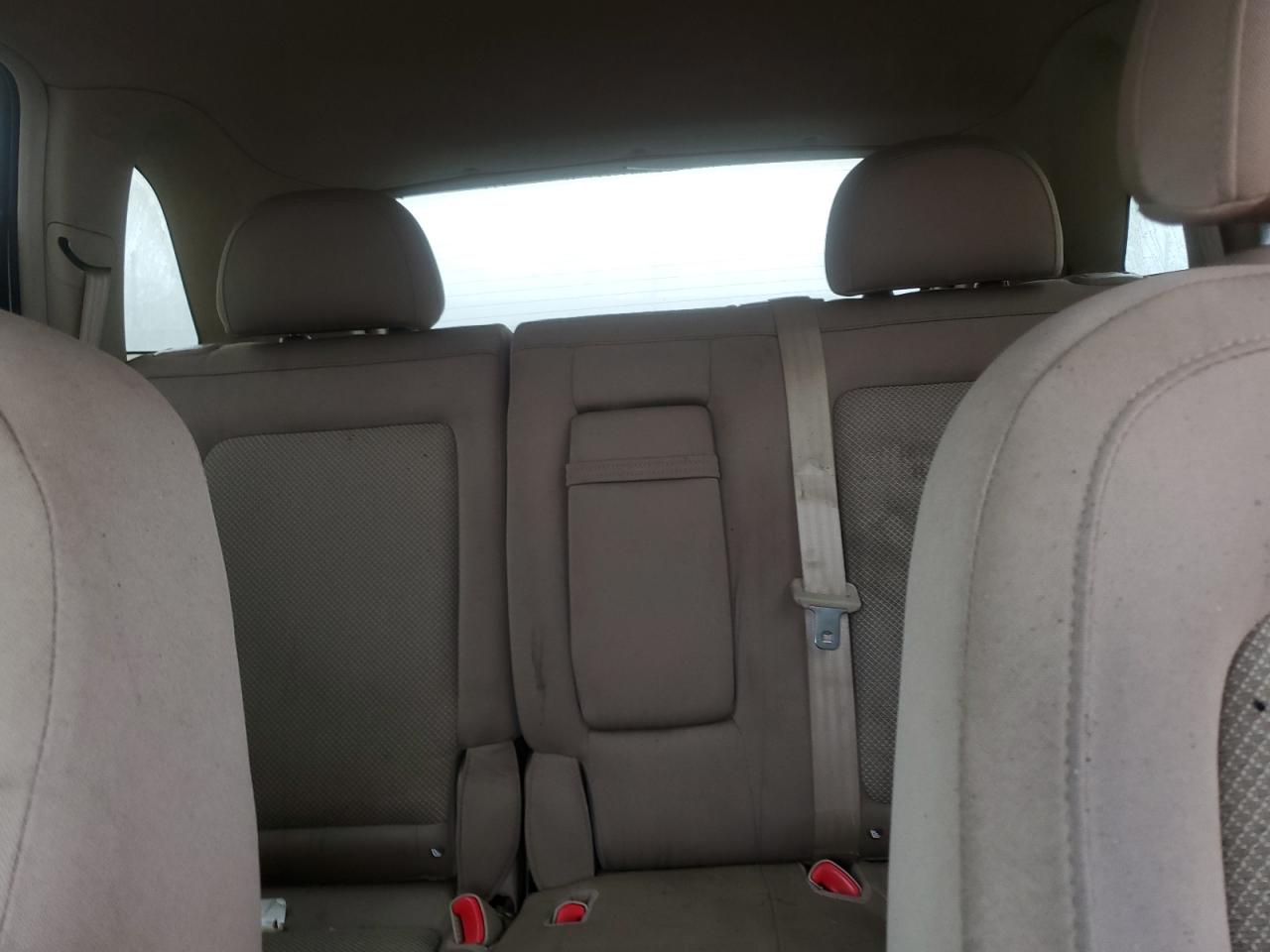 2008 Saturn VUE - Image 10