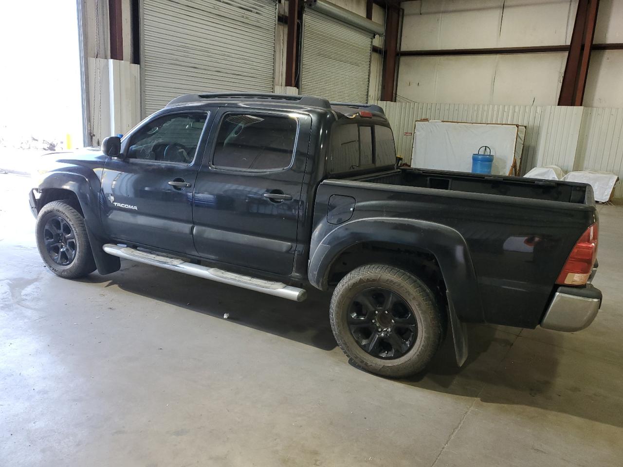 2006 Toyota Tacoma - Image 2