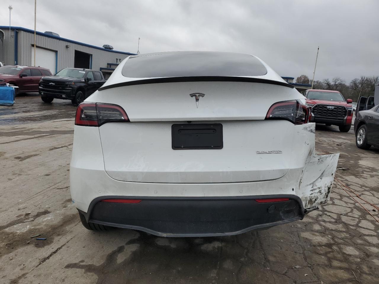 2022 Tesla Model Y VIN: 7SAYGDEF4NF531846 Lot: 85053174