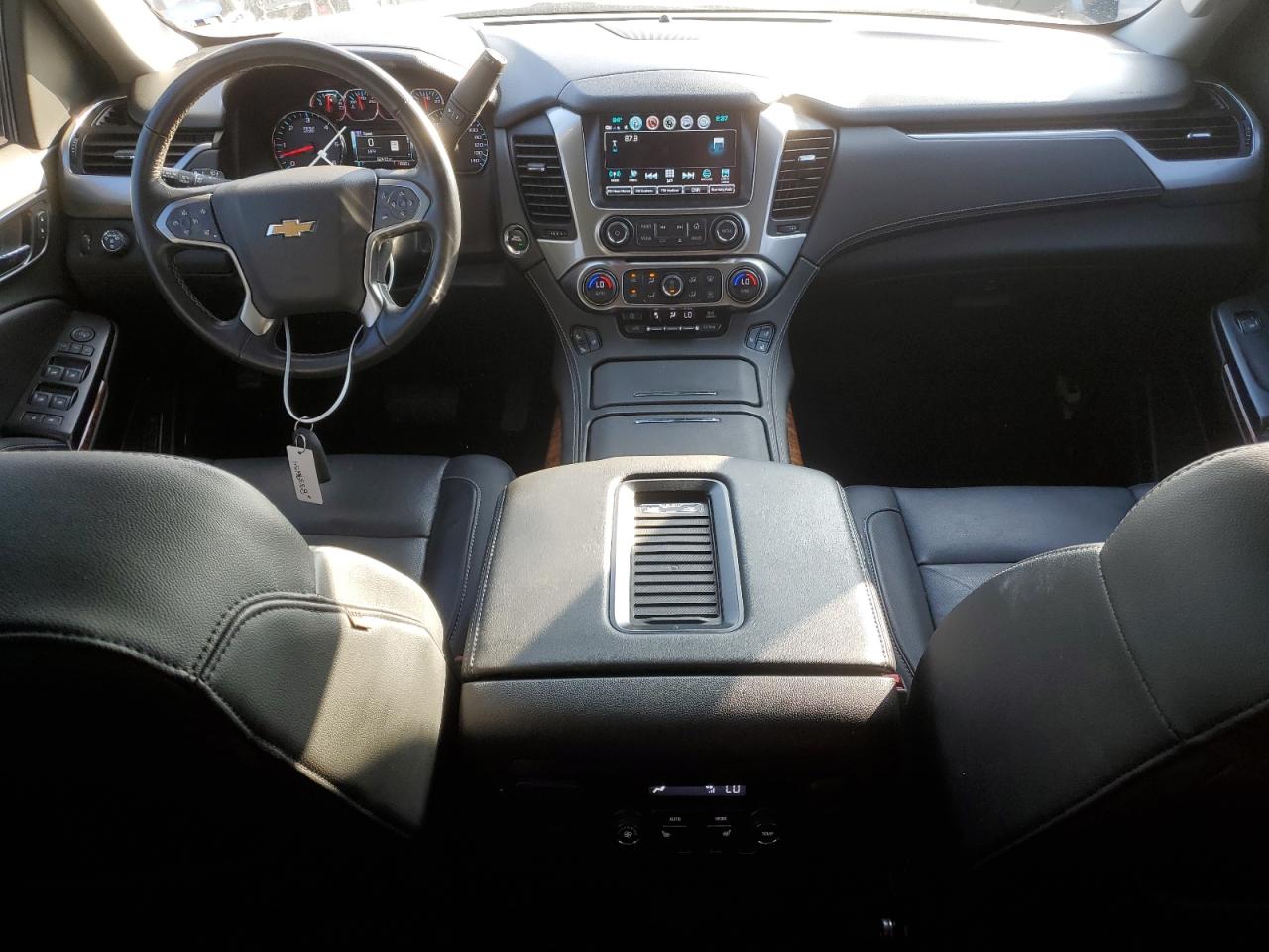 2020 Chevrolet Suburban - Image 8