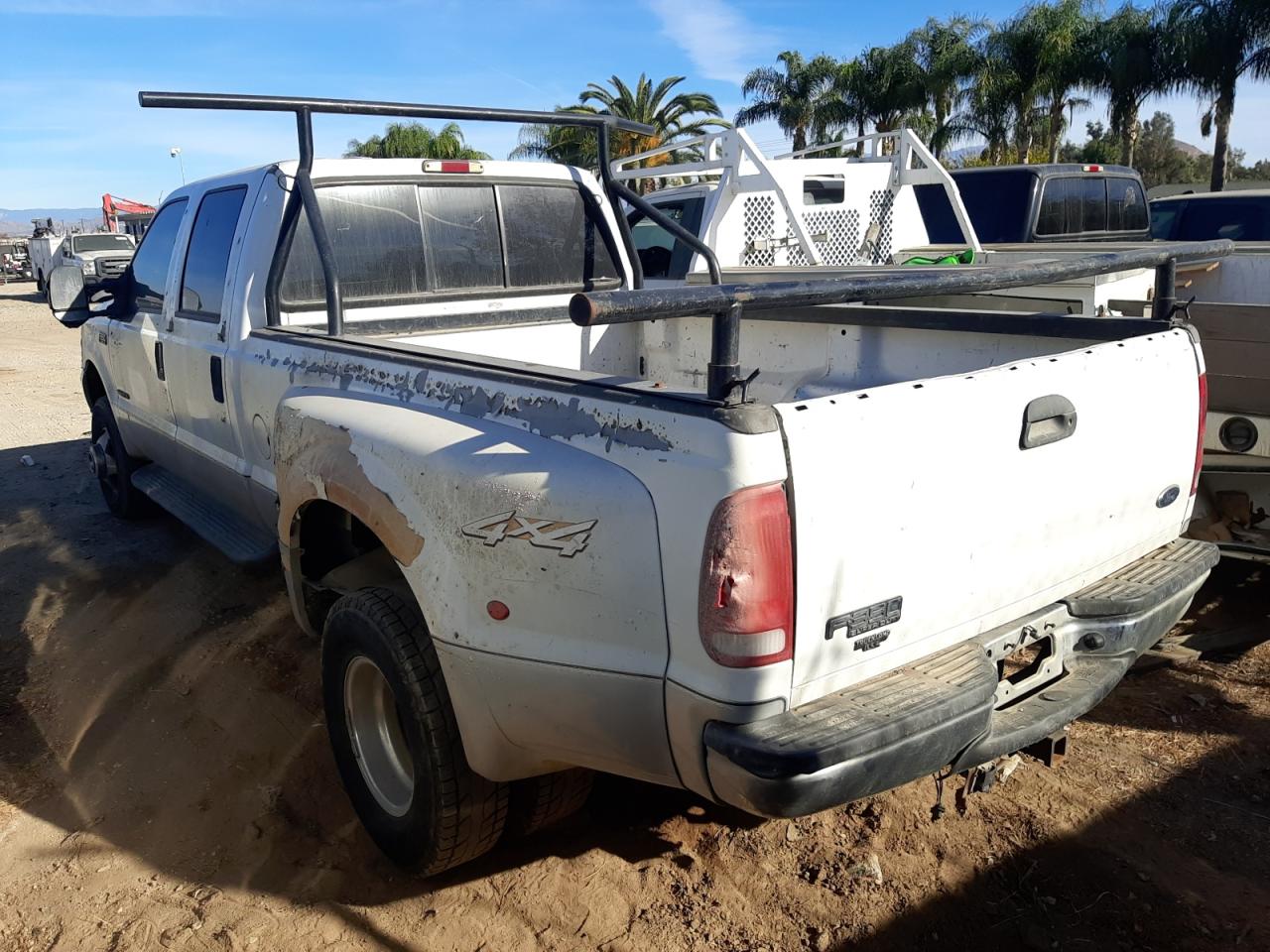 2002 Ford F350 - Image 2